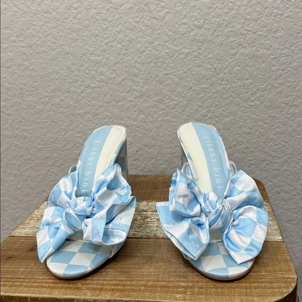 Gianni Bini Checkered Blue White Heel Sandals Size 7.5 - Picture 3 of 7